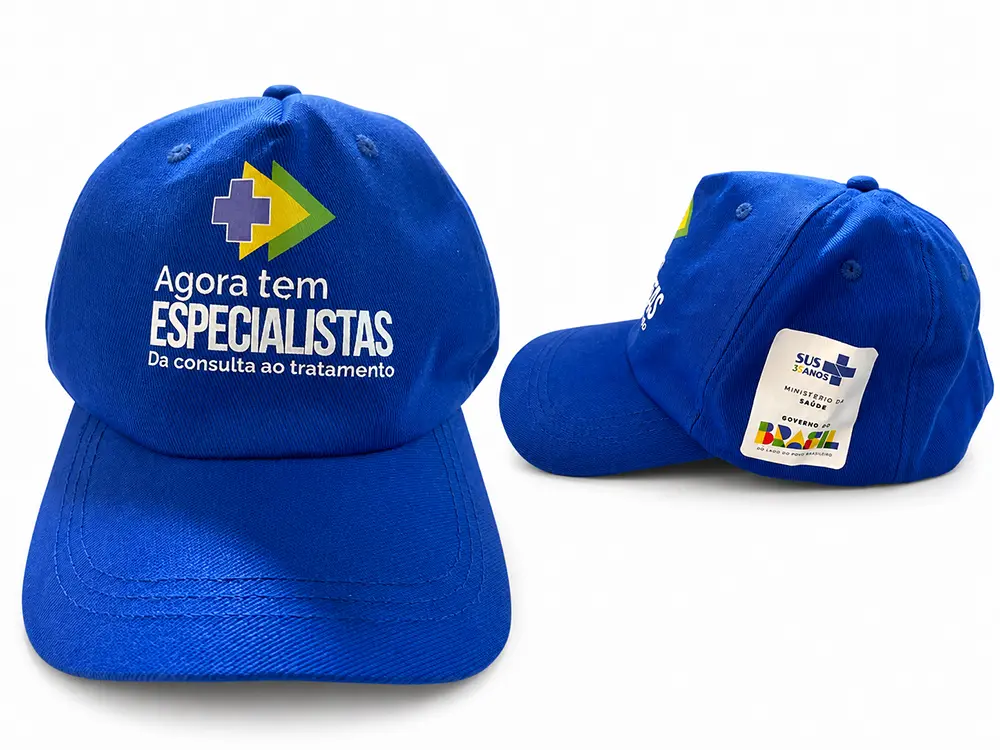 Boné personalizado Audacce para a campanha Agora tem Especialistas